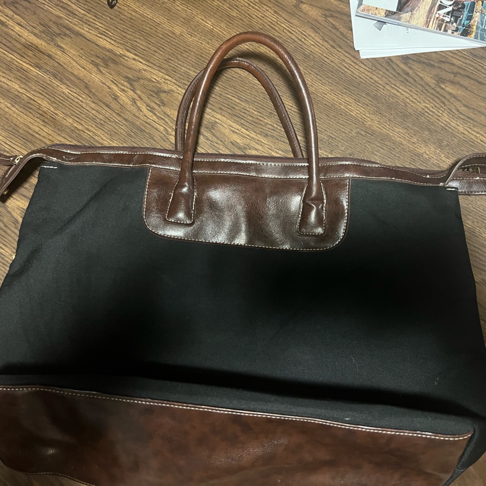 Bag - Picture 2 of 2